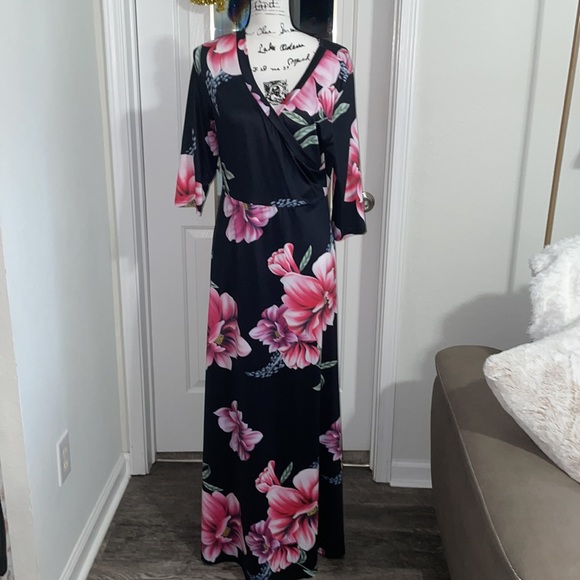 Floral dress - Picture 3 of 7